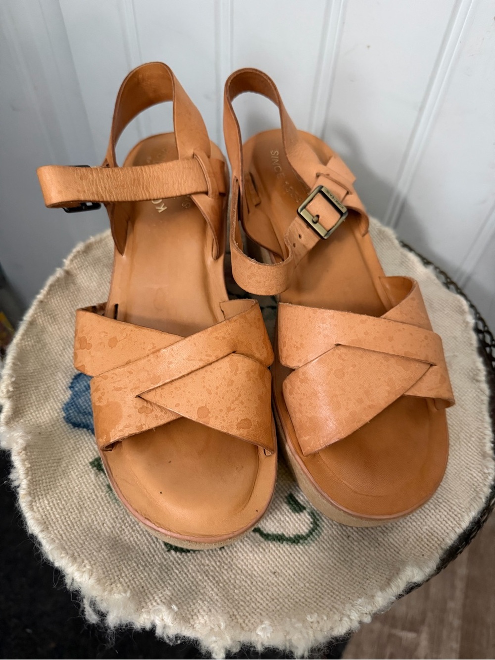 Kork-Ease Women's Tan Leather Crisscross Platform Sandals